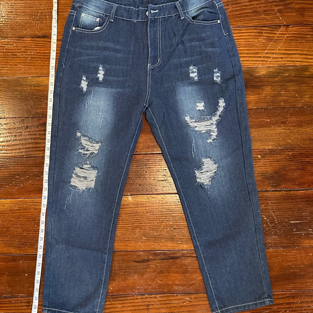 Men's Distressed Blue Jeans